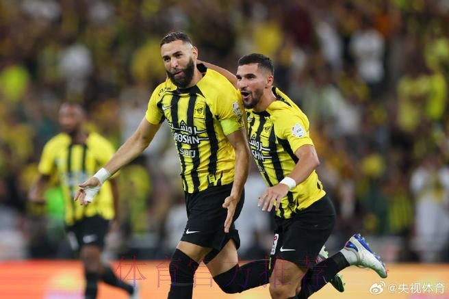 布特拉格诺:本泽马不只是射手 他是成功的支柱 布特拉格诺:本泽马不只是射手 他是成功的支柱